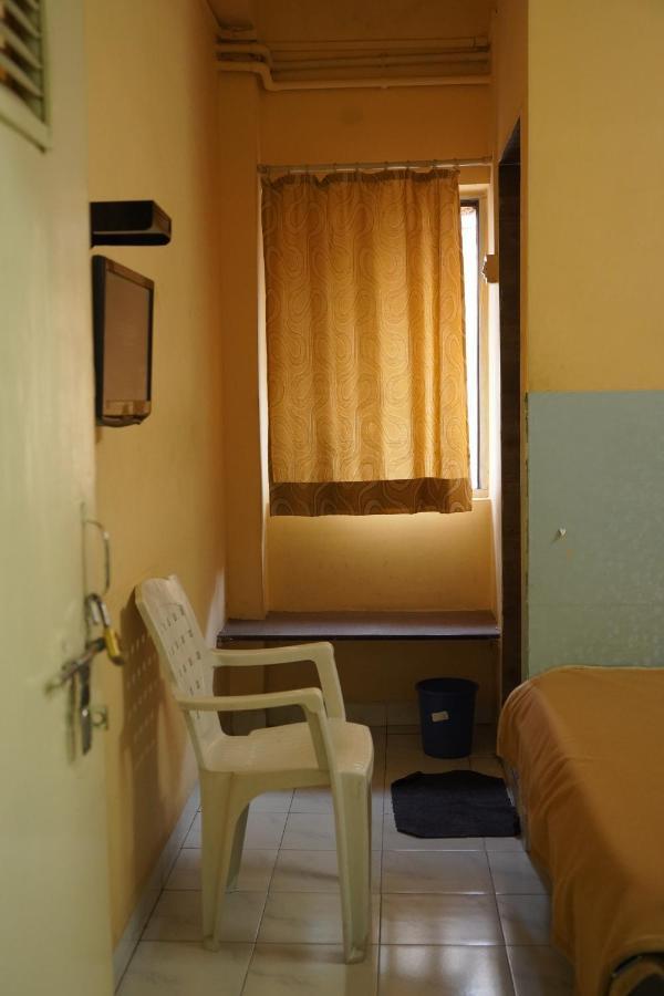 Hotel Rajesh كولهابور المظهر الخارجي الصورة